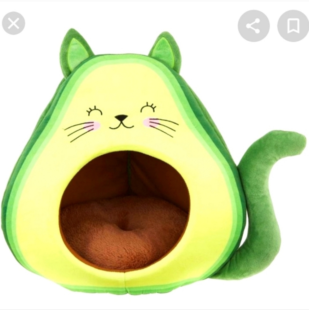 NWOT Whisker City Avocado Hut cat bed